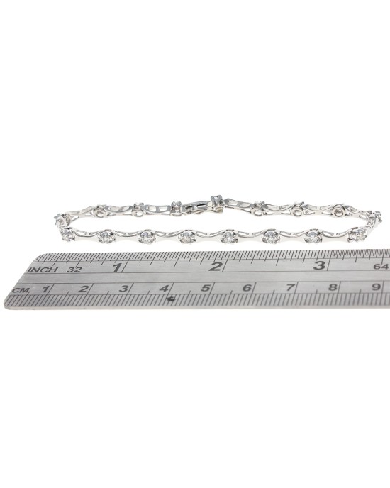 Alternating Diamond and Bar Link Inline Bracelet